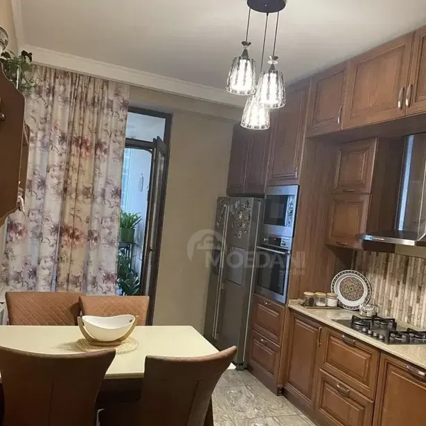 Сдам 3-комн. квартиру 130м² 4/8 эт. Тбилиси - изображение 3