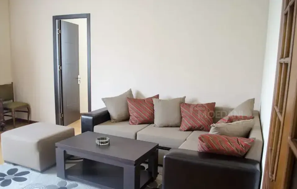 Apartments For Rent two-room 90м² 4/8 floor Tbilisi - photo 2