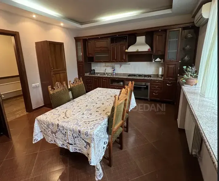 ქირავდება 4 ოთახიანი ბინა 140მ² 4/8 სართ თბილისი - photo 4