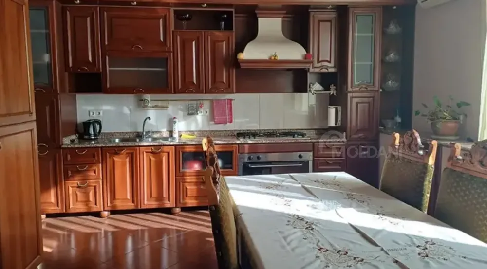 ქირავდება 4 ოთახიანი ბინა 140მ² 4/8 სართ თბილისი - photo 3