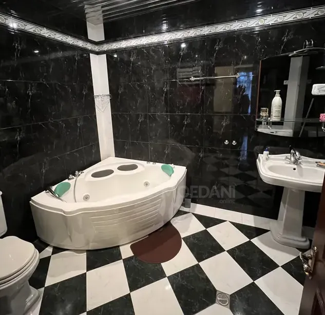 ქირავდება 4 ოთახიანი ბინა 140მ² 4/8 სართ თბილისი - photo 10