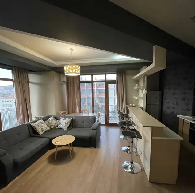 ქირავდება 3 ოთახიანი ბინა 84მ² 6/8 სართ თბილისი - photo 1