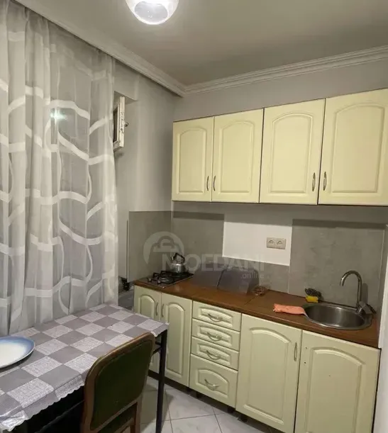 ქირავდება 2 ოთახიანი ბინა 45მ² 1/5 სართ თბილისი - photo 2