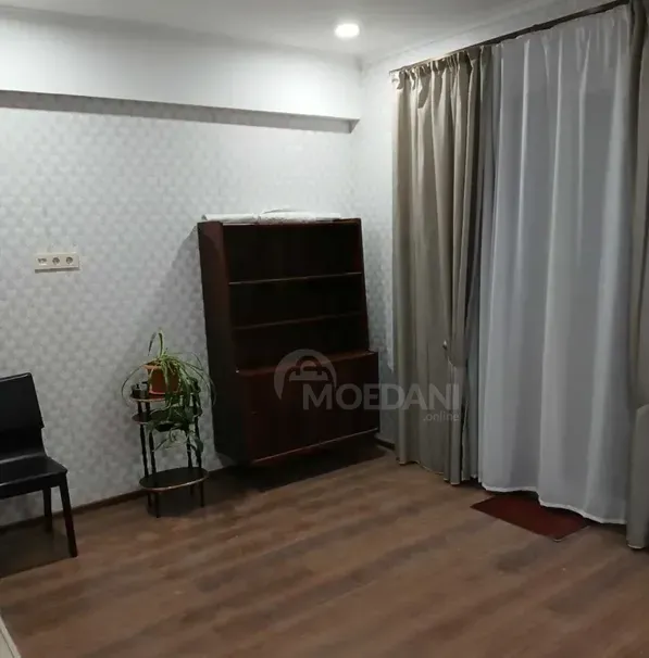 Сдам 2-комн. квартиру 50м² 2/8 эт. Тбилиси - изображение 3