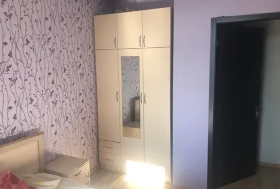 ქირავდება 2 ოთახიანი ბინა 55მ² 6/8 სართ თბილისი