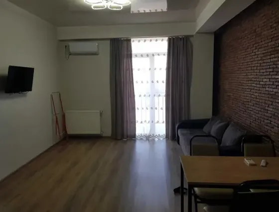 ქირავდება 2 ოთახიანი ბინა 55მ² 12/12 სართ თბილისი