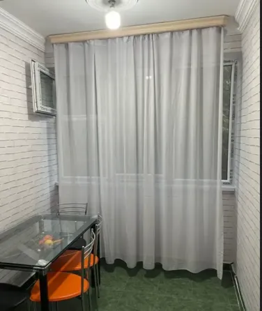 ქირავდება 2 ოთახიანი ბინა 55მ² 4/9 სართ თბილისი