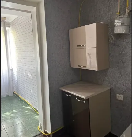 ქირავდება 2 ოთახიანი ბინა 55მ² 4/9 სართ თბილისი