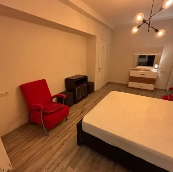 Сдам 2-комн. квартиру 50м² 2/8 эт. Тбилиси