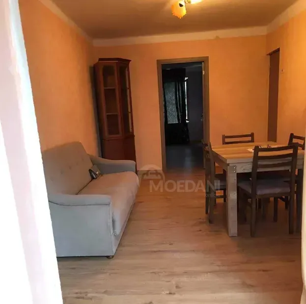 ქირავდება 3 ოთახიანი ბინა 70მ² 5/5 სართ თბილისი - photo 2