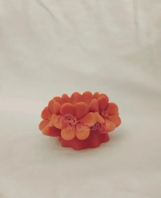 Handmade flower-shaped candle for sale Tbilisi - photo 2