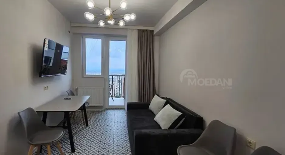 ქირავდება 2 ოთახიანი ბინა 45მ² 10/18 სართ თბილისი - photo 1