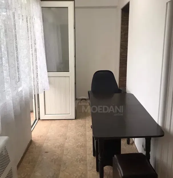 ქირავდება 2 ოთახიანი ბინა 15მ² 4/4 სართ თბილისი - photo 3