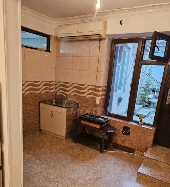 Сдам 2-комн. квартиру 35м² 1/1 эт. Тбилиси - изображение 4