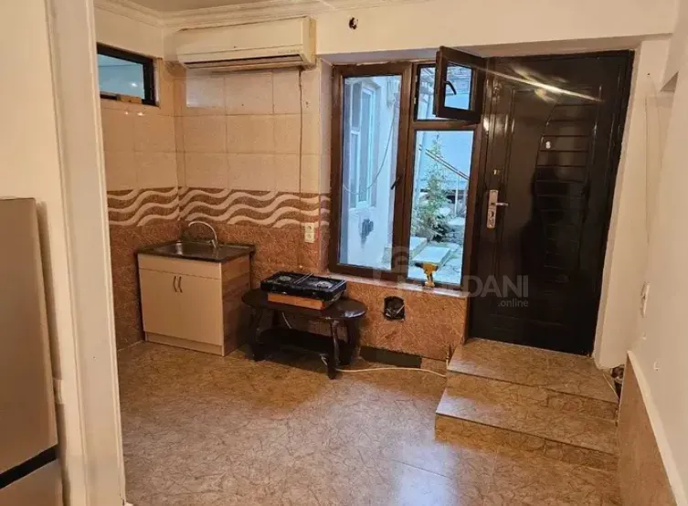 Сдам 2-комн. квартиру 35м² 1/1 эт. Тбилиси - изображение 3