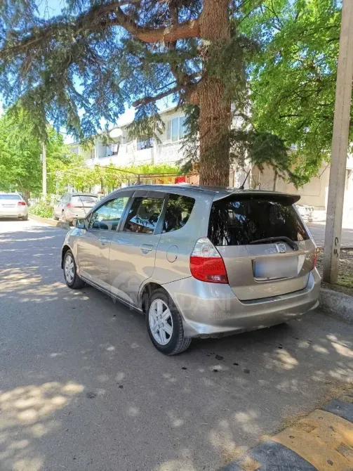 Honda Fit 2005 თბილისი - photo 4