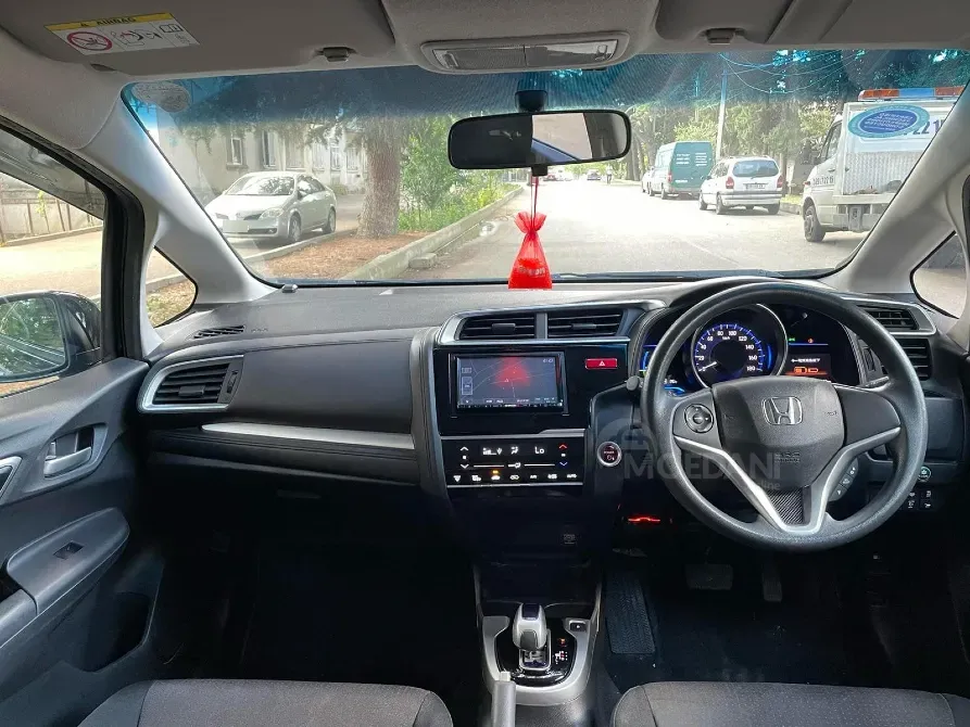 Honda Fit 2016 თბილისი - photo 6