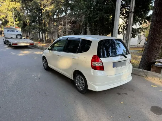 Honda Fit 2002 Tbilisi