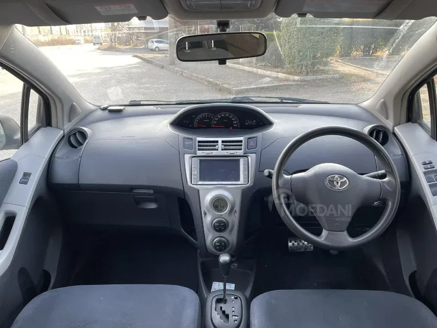 Toyota Vitz 1.3L 2005 Тбилиси - изображение 5