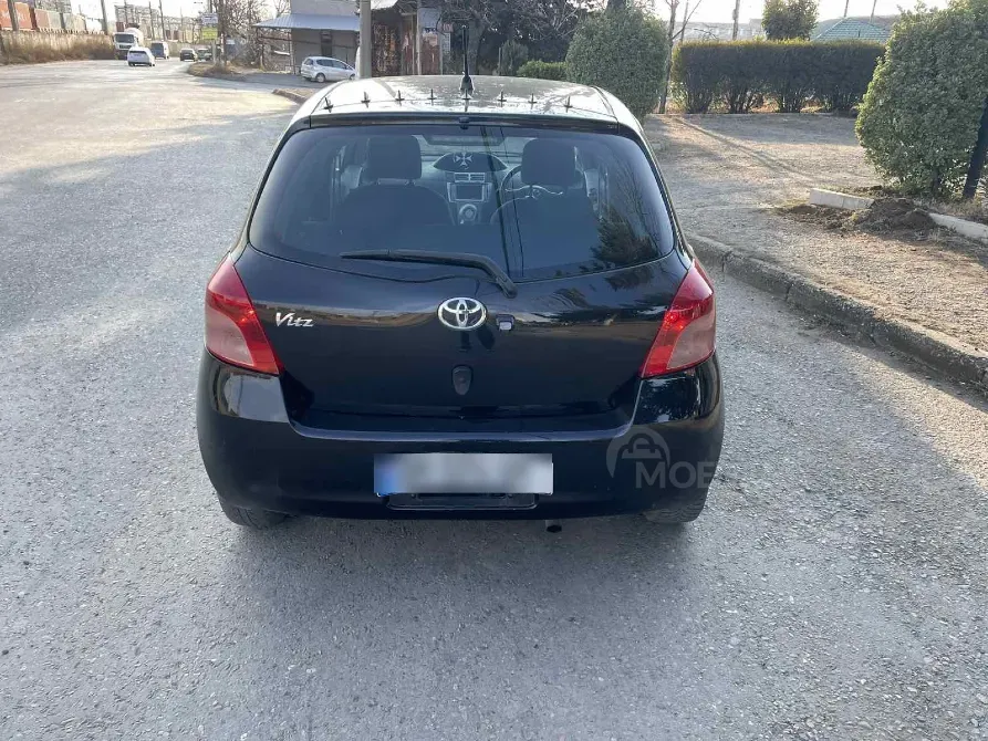 Toyota Vitz 1.3L 2005 Тбилиси - изображение 3