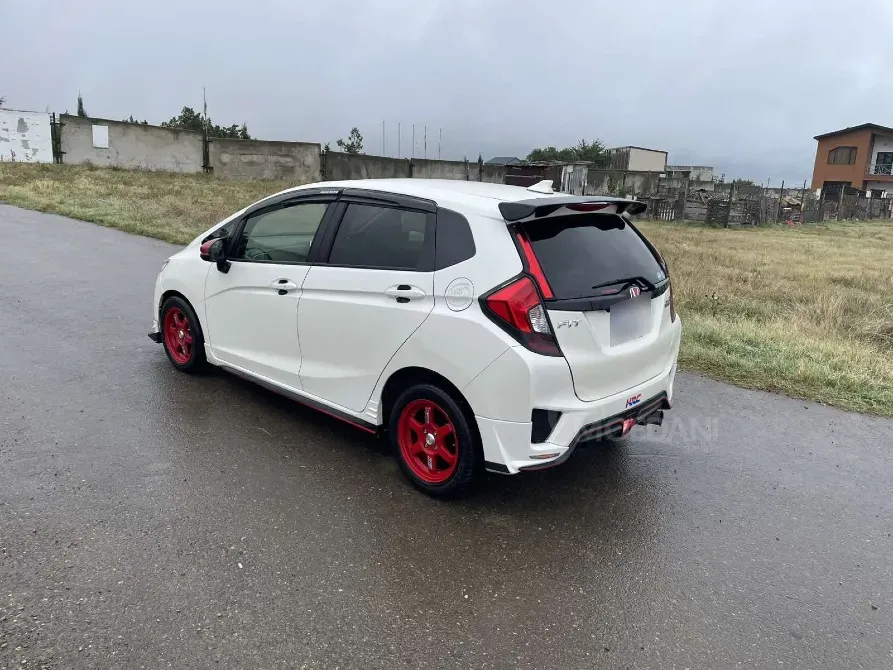 Honda Fit 2017 თბილისი - photo 7