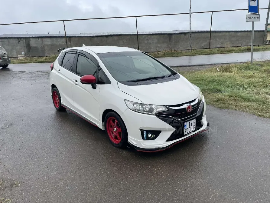 Honda Fit 2017 თბილისი - photo 6