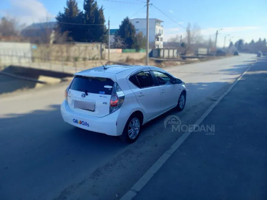 Toyota Aqua 1.5L 2012 Тбилиси - изображение 4