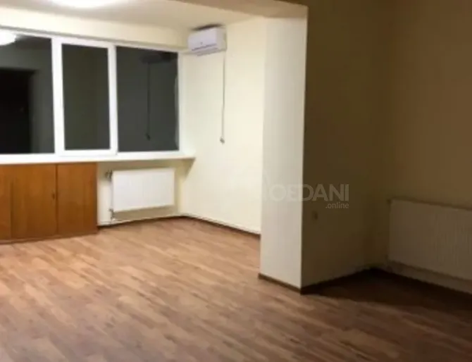 Ქირავდება საოფისე კომერციული ფართი ვაკეში თბილისი - photo 3