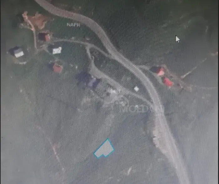 Продам земельный участок 585м² Тбилиси - изображение 1