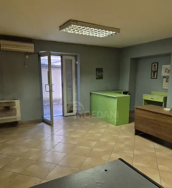 Universal commercial space for rent in Didube Tbilisi - photo 1