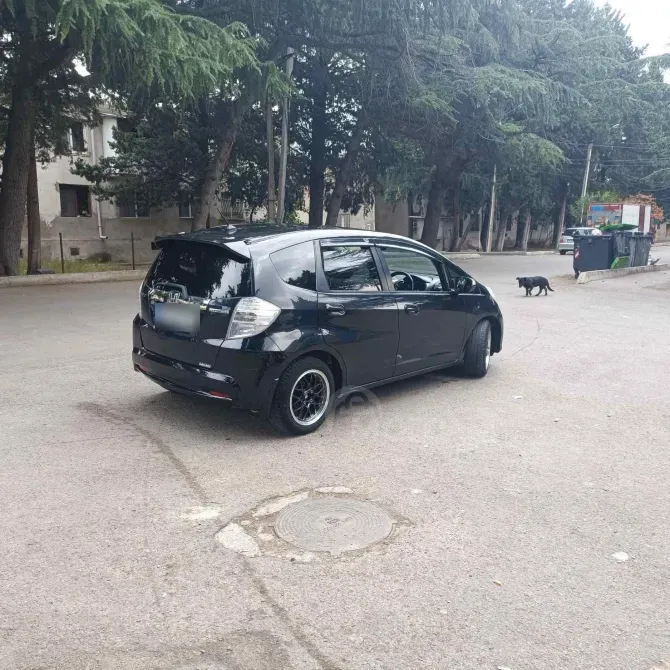 Honda Fit 2011 თბილისი - photo 8
