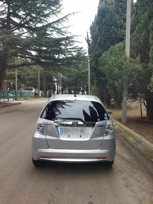 Honda Fit 2011 თბილისი - photo 5