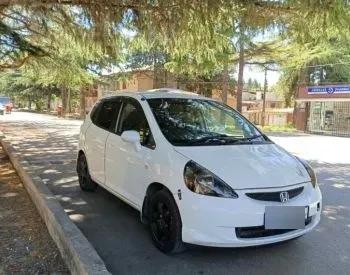 Honda Fit 2005 თბილისი - photo 2