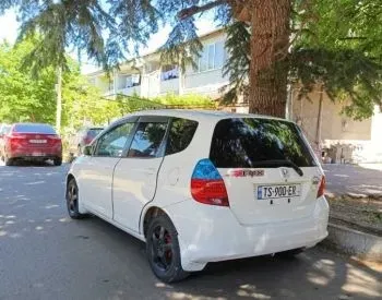 Honda Fit 2005 თბილისი - photo 3