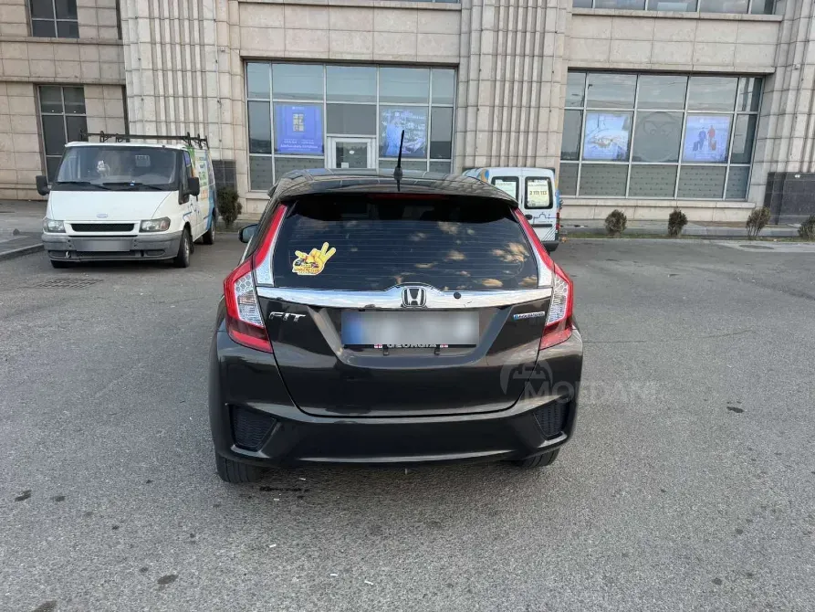 Honda Fit 2015 თბილისი - photo 4