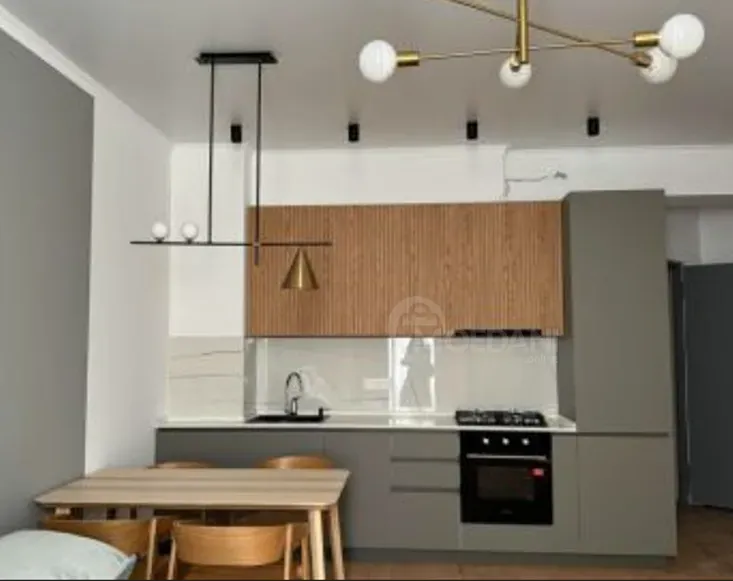 Apartments For Rent three-room 85м² 2/6 floor Tbilisi - photo 1