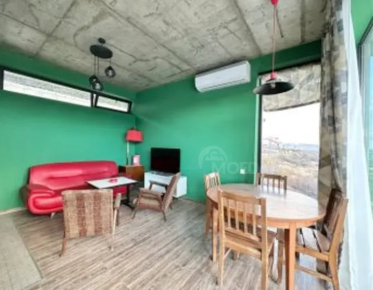 ქირავდება 2 ოთახიანი ბინა 200მ² 2/2 სართ თბილისი - photo 3