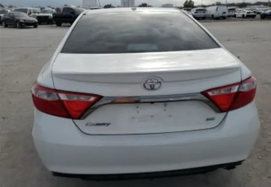 Toyota Camry 2016 Тбилиси