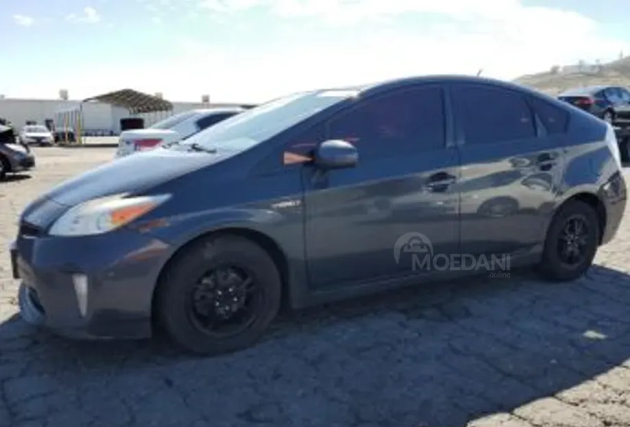 Toyota Prius 1.8L 2015 Тбилиси - изображение 2