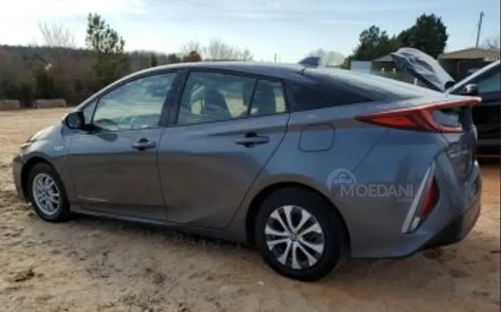 Toyota Prius 1.8L 2020 Тбилиси - изображение 3