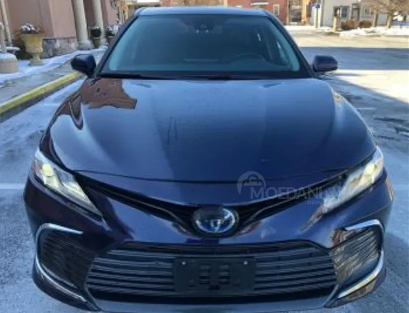 Toyota Camry 2.5L 2022 Тбилиси - изображение 1