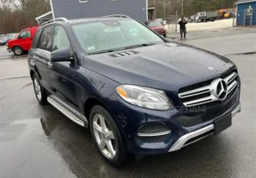 Mercedes GLE 3.5L 2018 Тбилиси - изображение 2