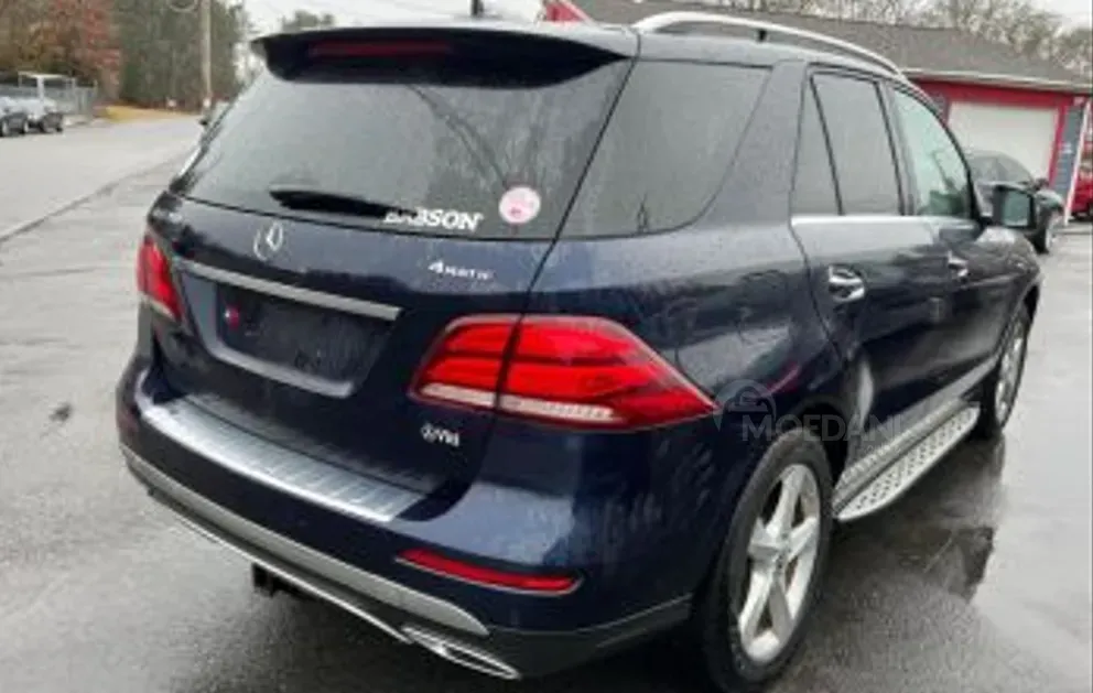 Mercedes GLE 3.5L 2018 Тбилиси - изображение 3
