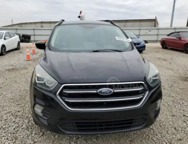 Ford Escape 1.5L 2017 Тбилиси - изображение 1