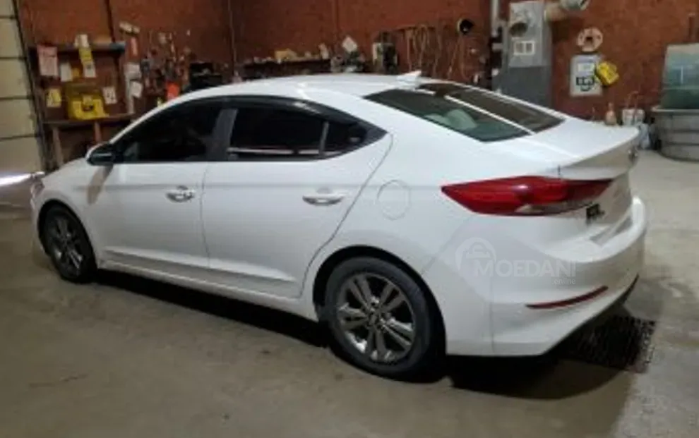 Hyundai Elantra 2017 Tbilisi - photo 3