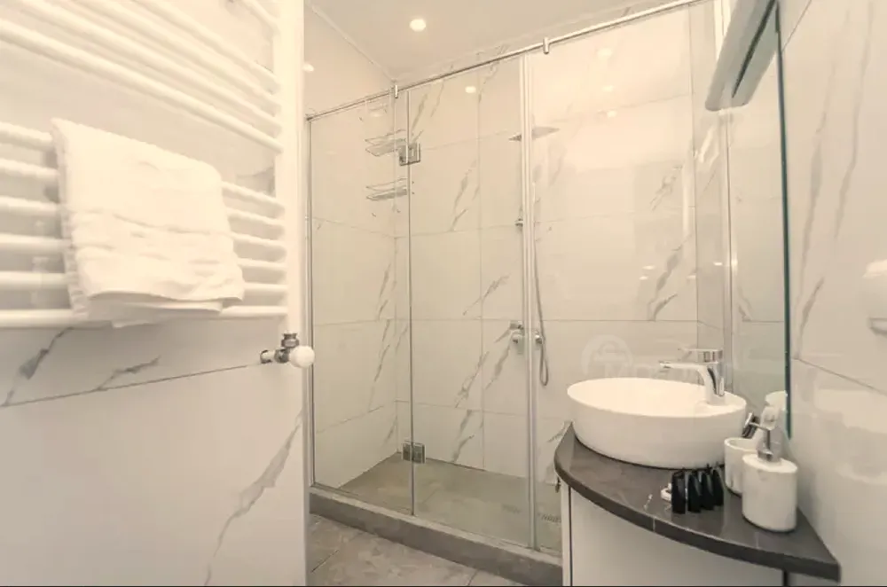 Сдам 2-комн. квартиру 124м² 8/9 эт. Тбилиси - изображение 4