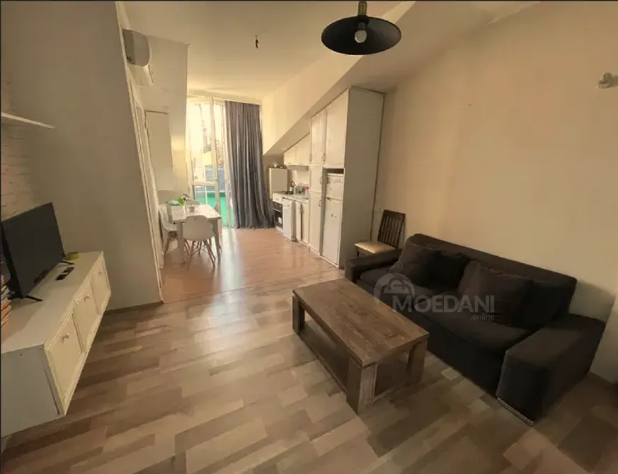 ქირავდება 3 ოთახიანი ბინა 110მ² 6/6 სართ თბილისი - photo 1