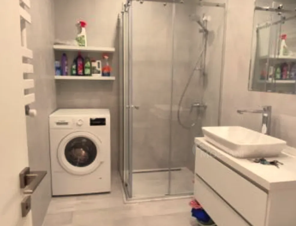 ქირავდება 2 ოთახიანი ბინა 61მ² 3/18 სართ თბილისი - photo 9