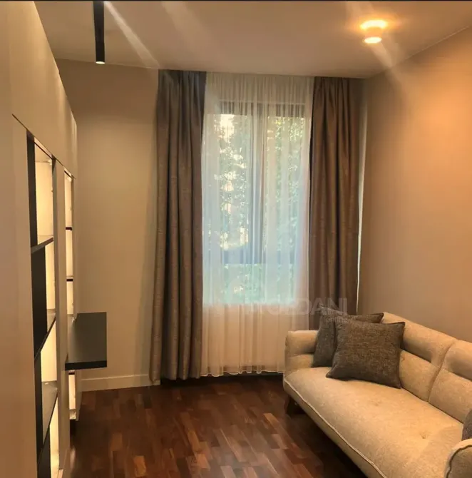 ქირავდება 3 ოთახიანი ბინა 127მ² 3/30 სართ თბილისი - photo 5