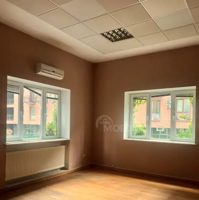 Коммерческое офисное помещение в аренду в Сабуртало Тбилиси - изображение 7